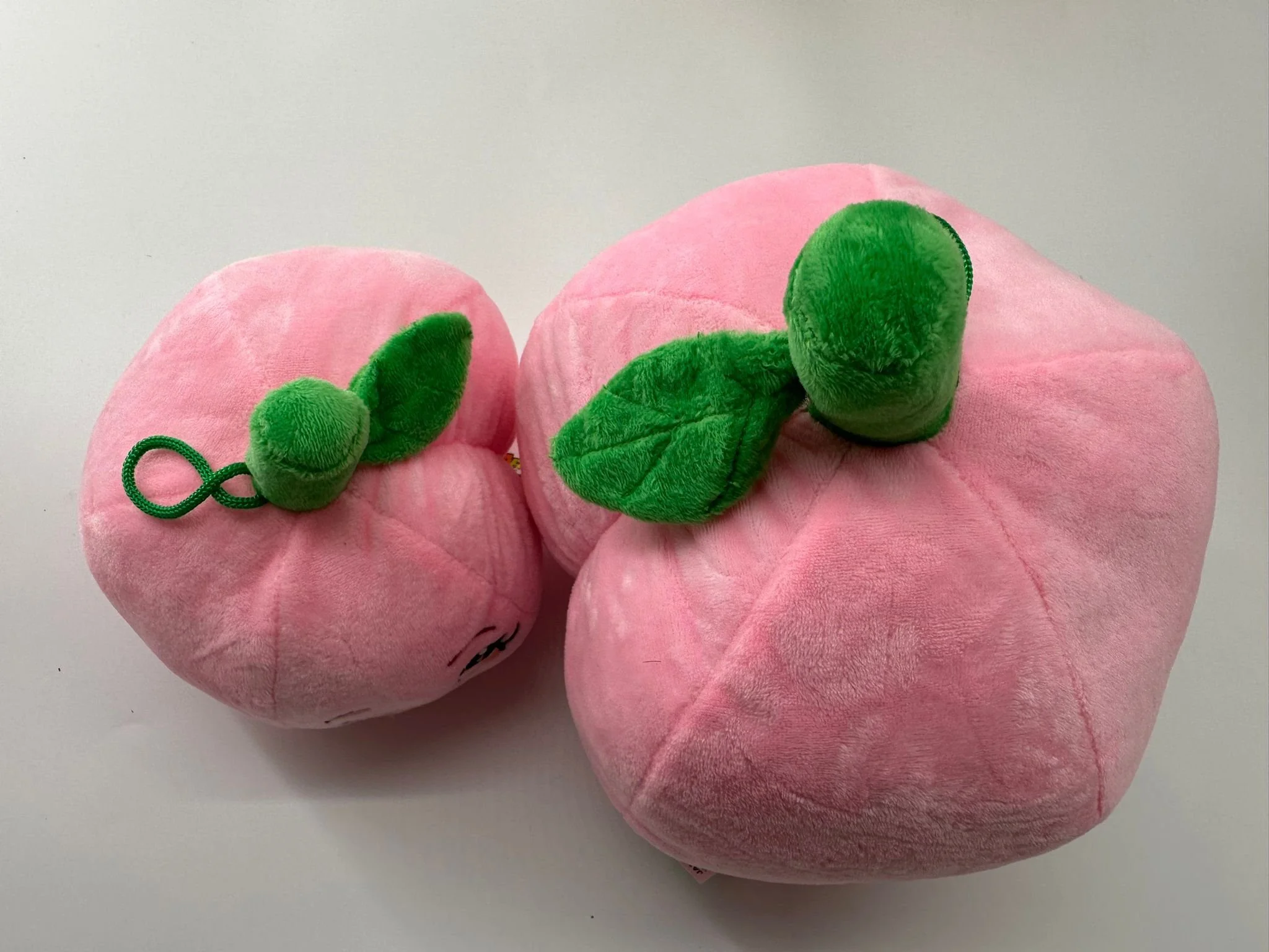 SOMA Boba Pfirsich Kuscheltier Plüschtier 20 cm Kaufladenzubehör